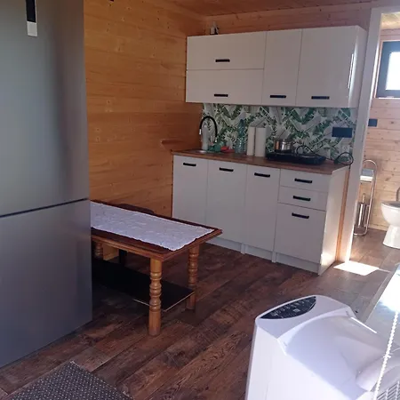 Mobilny Nad Rzeka Tatil Evi *